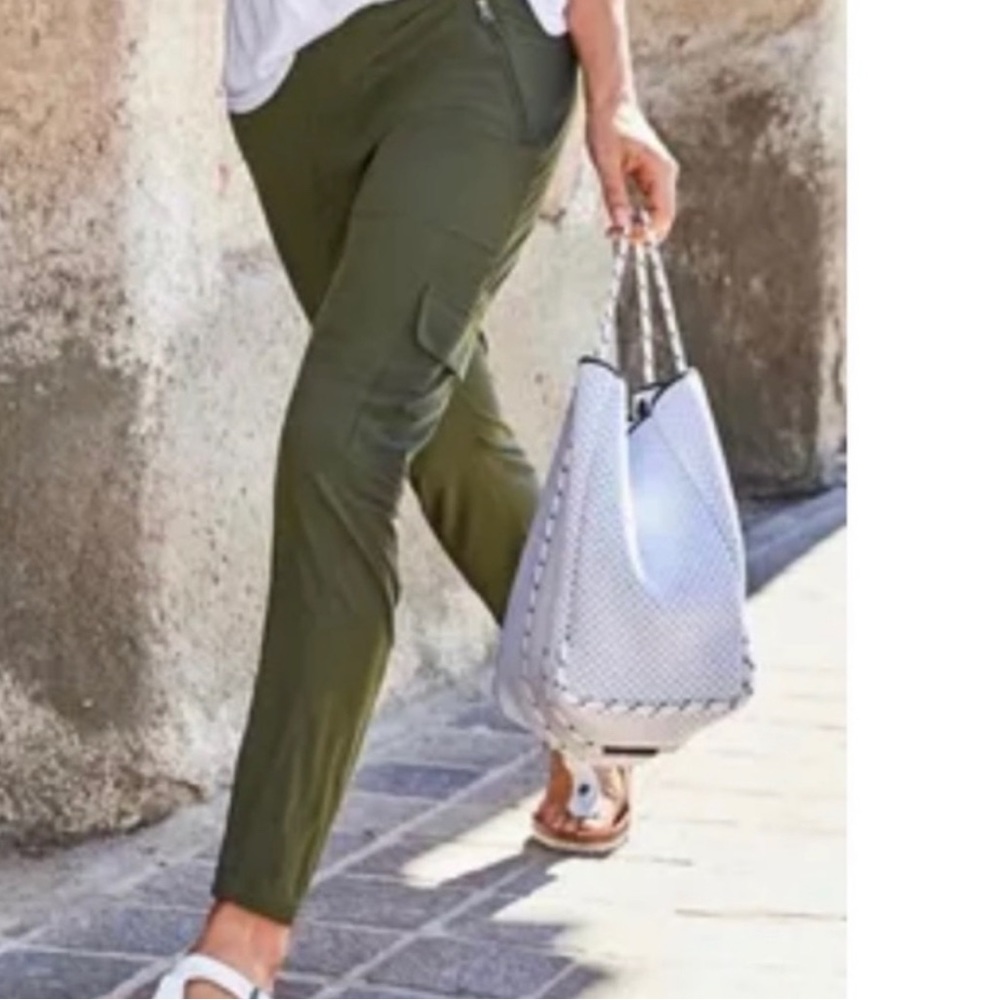 Athleta Women’s (10) Chelsea Utility Pant, Olive